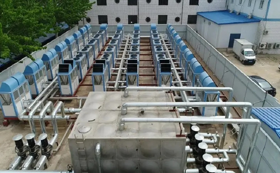 น้ำร้อน R134a R410A ปั๊มความร้อน Cascade 150Kw สำหรับ บริษัท เหมืองแร่